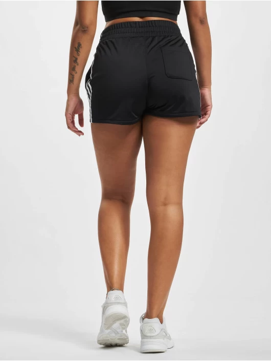 Adidas Originals Damen Shorts 3 Stripes In Schwarz 4 Adidas Originals Damen Shorts 3 Stripes In Schwarz – Bild 2
