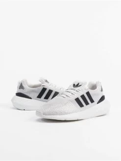 Adidas Originals Damen Sneaker Swift Run 22 In Weiß