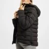 Champion Damen Puffer Jacket Hooded Polyfilled In Schwarz