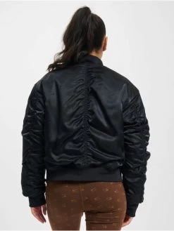 Titelseite -Modegeschäft für Damen nike bomberjacke schwarz 975017 1
