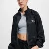 Nike Damen Übergangsjacke Air Satin In Schwarz -Modegeschäft für Damen nike uebergangsjacke schwarz 974955