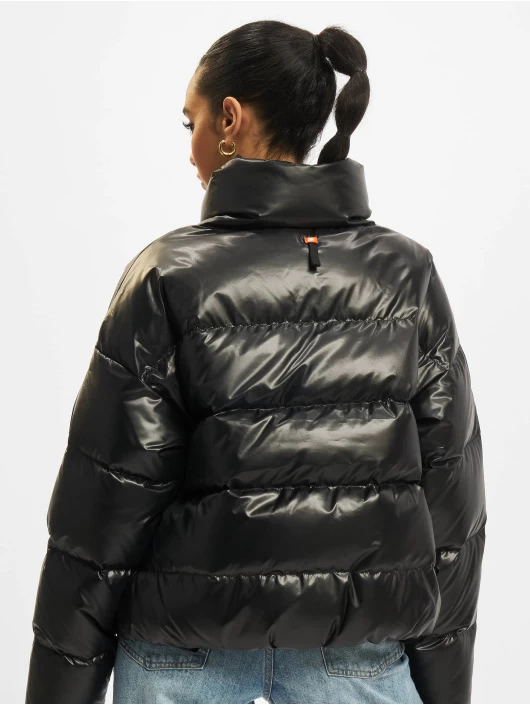 Nike Damen Winterjacke NSW City In Schwarz 4 Nike Damen Winterjacke NSW City In Schwarz – Bild 2