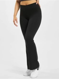 ONLY Damen Chino OnlPaige Flared In Schwarz