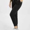 ONLY Damen Chino OnlPoptrash Easy Relax In Schwarz 2 ONLY Damen Chino OnlPoptrash Easy Relax In Schwarz -Modegeschäft für Damen only chino schwarz 802184