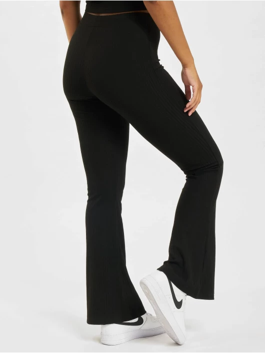 ONLY Damen Chino OnlNella Flared CS JRS In Schwarz 4 ONLY Damen Chino OnlNella Flared CS JRS In Schwarz – Bild 2