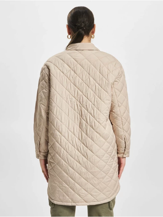ONLY Damen Mantel Newtanzia Long Quilt Shacket In Beige 4 ONLY Damen Mantel Newtanzia Long Quilt Shacket In Beige – Bild 2