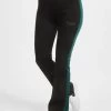 Pegador Damen Jogginghose Caen Flared In Schwarz -Modegeschäft für Damen pegador jogginghose schwarz 870264