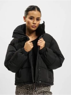 SIXTH JUNE Damen Puffer Jacket Curly Patch Short In Schwarz