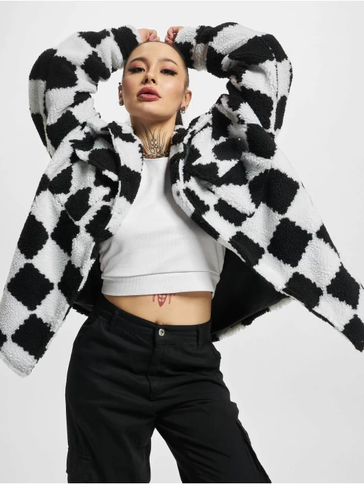 SIXTH JUNE Damen Übergangsjacke Square Sherpa In Schwarz 3 SIXTH JUNE Damen Übergangsjacke Square Sherpa In Schwarz