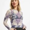 Damen Longsleeve Dystopia In Violet 1 Damen Longsleeve Dystopia In Violet -Modegeschäft für Damen thug life longsleeve violet 849134