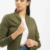 URBAN CLASSICS Damen Bomberjacke Ladies Light In Grün -Modegeschäft für Damen urban classics bomberjacke gruen 304586
