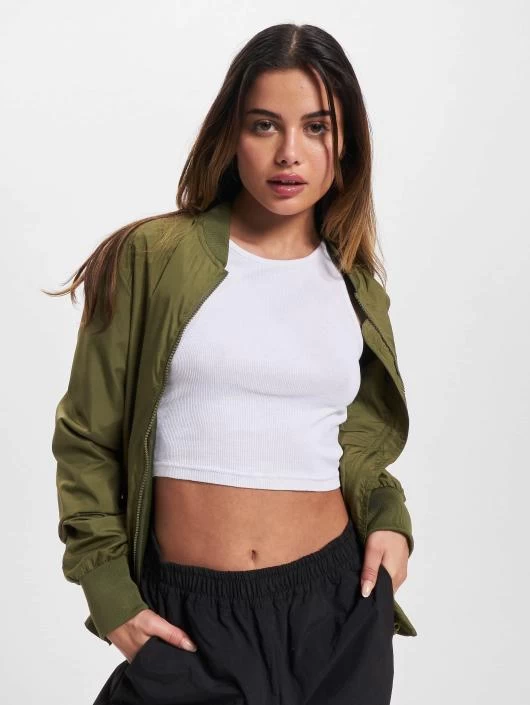 URBAN CLASSICS Damen Bomberjacke Light Bomber In Olive 3 URBAN CLASSICS Damen Bomberjacke Light Bomber In Olive