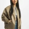 URBAN CLASSICS Damen Bomberjacke Ladies Oversized Satin In Olive -Modegeschäft für Damen urban classics bomberjacke olive 861018