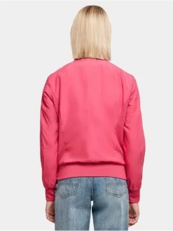 Titelseite -Modegeschäft für Damen urban classics bomberjacke pink 910578 1
