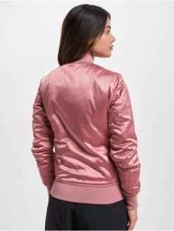 Titelseite -Modegeschäft für Damen urban classics bomberjacke rosa 263890 1