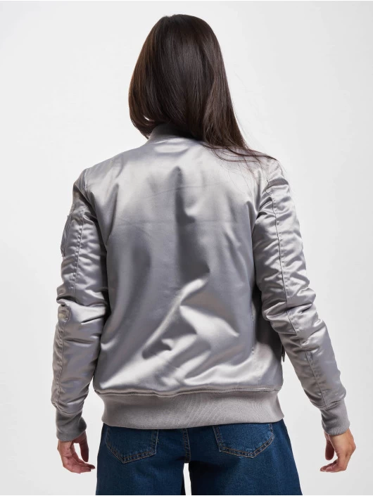 URBAN CLASSICS Damen Bomberjacke Satin Bomber In Silberfarben 4 URBAN CLASSICS Damen Bomberjacke Satin Bomber In Silberfarben – Bild 2
