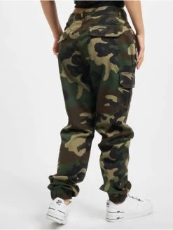 URBAN CLASSICS Damen Cargohose Ladies High Waist Camo In Camouflage 5 URBAN CLASSICS Damen Cargohose Ladies High Waist Camo In Camouflage -Modegeschäft für Damen urban classics cargohose camouflage 801230 1