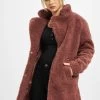 URBAN CLASSICS Damen Mantel Ladies Oversized Sherpa In Rot -Modegeschäft für Damen urban classics mantel rot 799540
