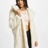 URBAN CLASSICS Damen Mantel Ladies Oversized In Weiß 2 URBAN CLASSICS Damen Mantel Ladies Oversized In Weiß -Modegeschäft für Damen urban classics mantel weiss 852440