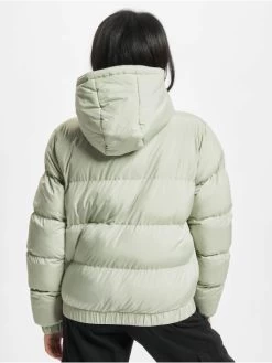 Titelseite -Modegeschäft für Damen urban classics puffer jacket gruen 860676 1