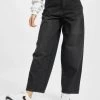 URBAN CLASSICS Damen Straight Fit Jeans Ladies High Waist Wide Leg Cropped In Schwarz 1 URBAN CLASSICS Damen Straight Fit Jeans Ladies High Waist Wide Leg Cropped In Schwarz -Modegeschäft für Damen urban classics straight fit jeans schwarz 854457