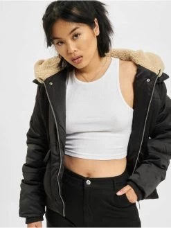 URBAN CLASSICS Damen Winterjacke Sherpa In Schwarz